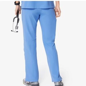 Figs Kade Cargo Scrub Pants